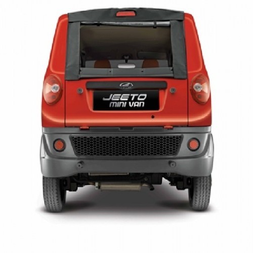 Mahindra Jeeto Minivan Image 7