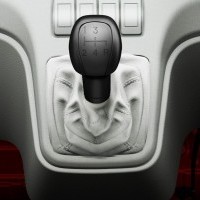 Mahindra Jeeto Gear Lever