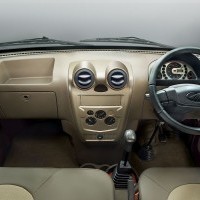 Mahindra Supro Maxitruck Interior