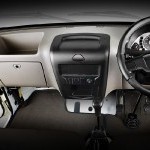 Mahindra Supro Van Image 7