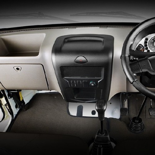 Mahindra Supro Van Image 7