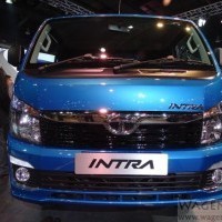Tata Intra Front View