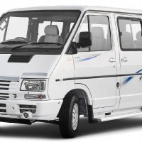 Tata Winger Deluxe Image 2