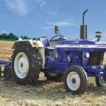 Escorts 425 DS Picture -0