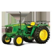 John Deere 5045 D Picture