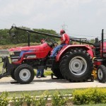 Mahindra Arjun Novo Picture -2