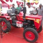 Mahindra Yuvraj 215 NXT Picture -3