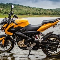 Bajaj Pulsar NS200