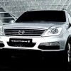 mahindra-rexton 9